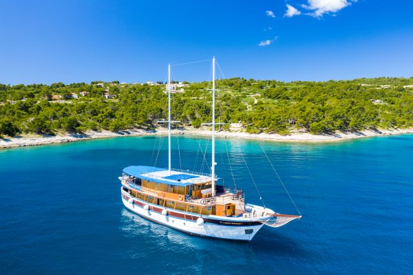 San snova   exterior view       grad  hmayd