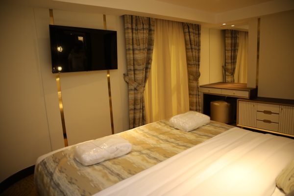 deluxe twin double suite