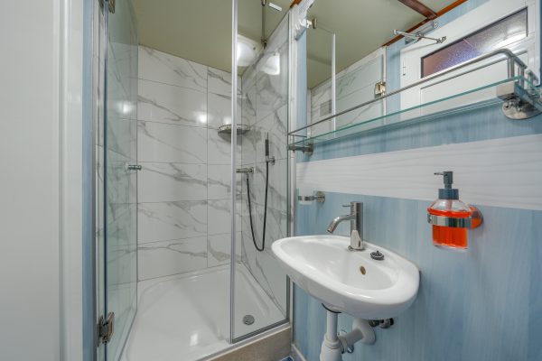 san snova    cabins  bcocz