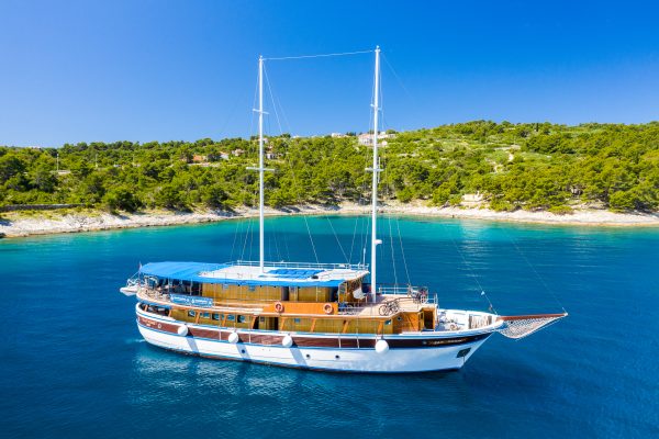 San snova   exterior view       grad  vkbhh