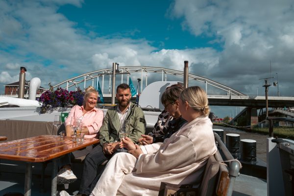 Guests on Lena Maria